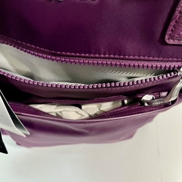 Baggallini Soho Backpack RFID Travel Laptop Backpack NWT Mulberry Washable - Picture 6 of 12